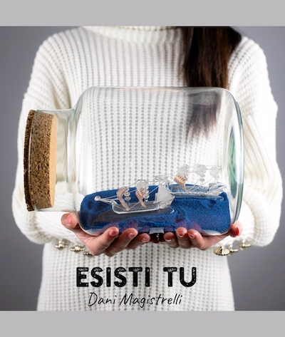 Copertina Esisti tu
