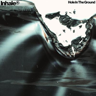Copertina HOLE IN THE GROUND