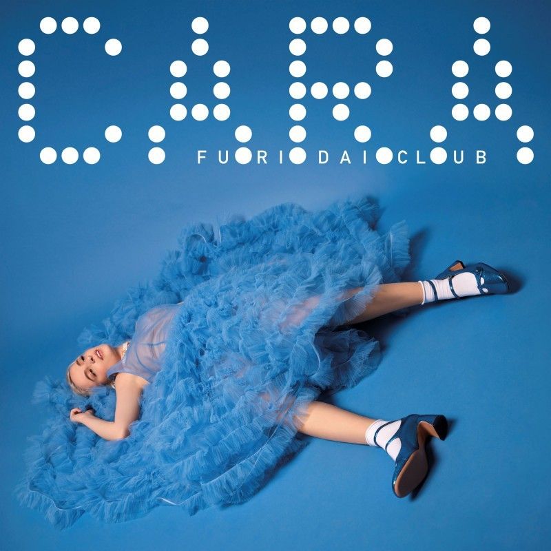 Copertina Fuori dai club