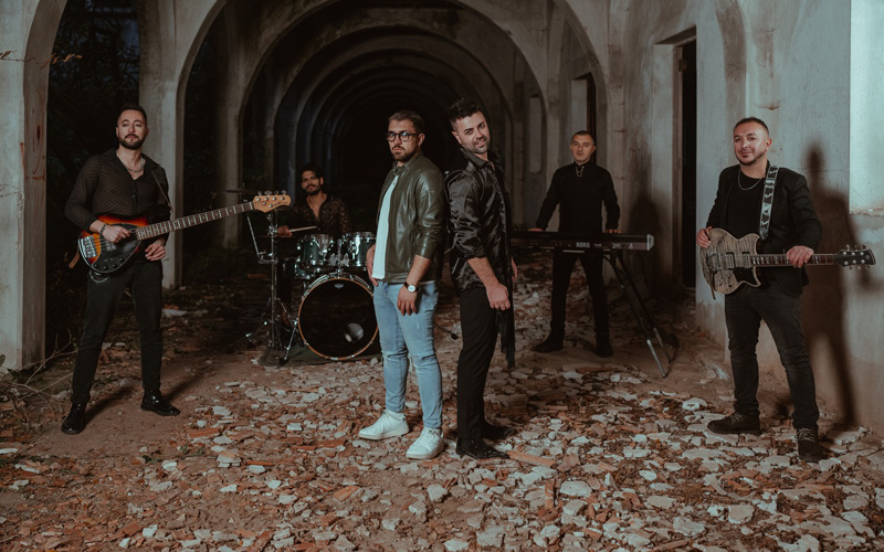 Stereo8band