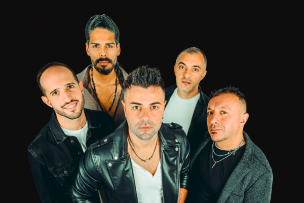 Stereo8